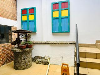 Aloja-T Hostal Jericó - 4