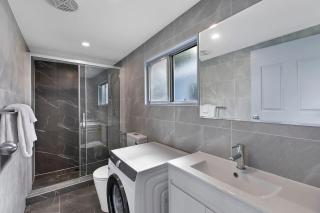 Beach Nest on Coral - 5