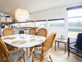 Cozy Seaside Retreat in Eno-By Traum - 5