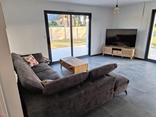 Normandy Beach Retreat - 3