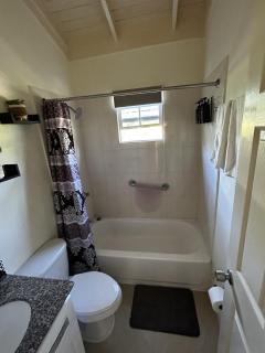 Chatéau Noir Drax Hall Country Club Gated Complex - Steer Town - 4