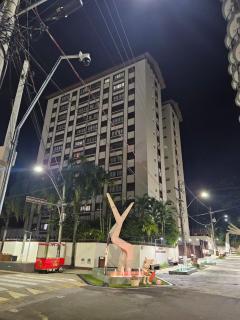 Ap Centro - Wi-fi, Piscina, com Vista da Praça - 7