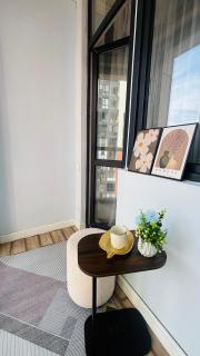 Рядом с Метро, по Абая - 6