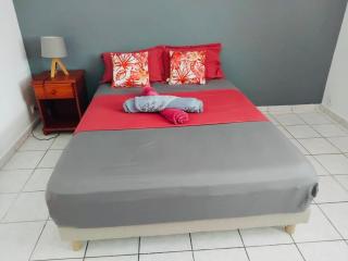 Sermie T4 à kourou avec piscine - 6