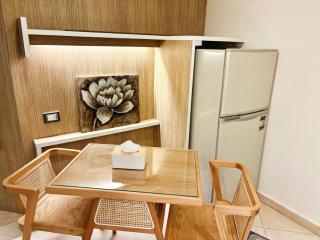 Heliopolis Rock Cairo Airport - 3