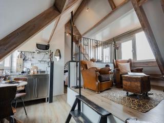 Egmond Suite near Beach - 9