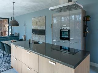 Wellness Villa with Private Hot Tub - 7