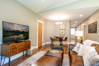 Elegant Creekside Golf Retreat Clubhouse and Pool - 1