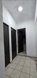 Modern Family Apartment with Patio, Parking and Pet Friendly - 6