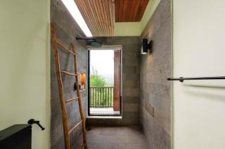 1BR Villa with Rice Field & Mountain Views Sidemen - 2