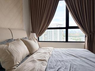 Cozy Luxury Couple Suite at Tropicana Metropark - 1