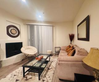 Lacma Amazing Studio Apartment - 2