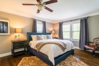 Beautiful 3 Bdrm Home Near Plaza 19 - 1