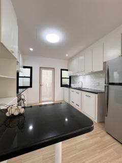 Cozy Beach House - 9