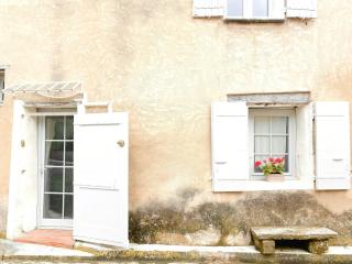 Village House With Panoramic View In Venasque - 7
