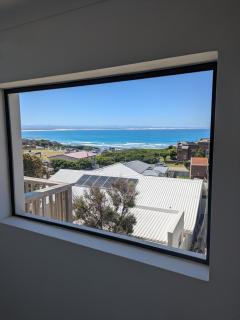 Wonderful Seaview Apartment - 4