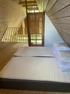 Charming Thatched Cottage Near The Water - 6