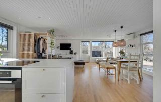 Holiday Idyll At Dejret Klit Hot Tub - 9