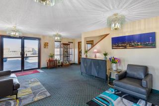 Econo Lodge Longmont East - 7