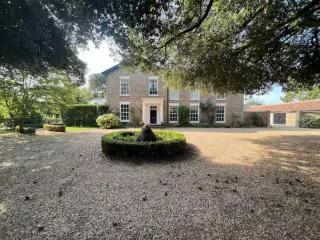 The Parsonage, Ingham - 8