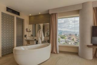 V Grand Hotel, a member of Radisson Individuals - 2