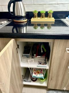 Cozy 1BR Condo Fully-furnished Resort Wi-Fi NetFlix - Manille - 2