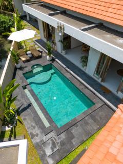 Umalas Jungle Villa- Amazing View Huge Pool Stay in Canggu - 8