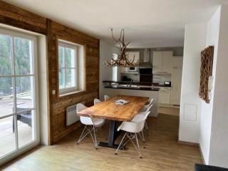 Alpine Apartment Near Ski Lift - 8