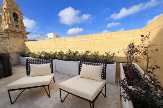 Valletta City Vibes Top Floor with jacuzzi - 6