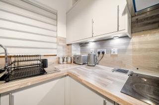 Modern Highland Stay - 1
