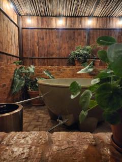 Bushbaby Cottage with Tickle Tub in Hartbeespoort - 8