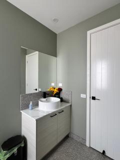 Villa in the Heart of Kilmore - 4