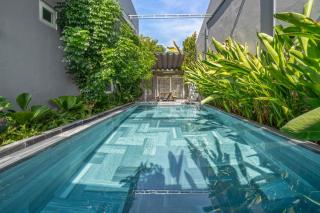 Danang Beach 4BR Private Pool Villa, Free Airport Pickup - Da Nang - 0