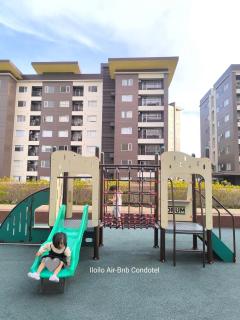 Stylish Stay in Atria Park District - Prime Location - 8