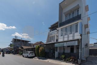 Wisma Brata 2 Mitra RedDoorz - 5