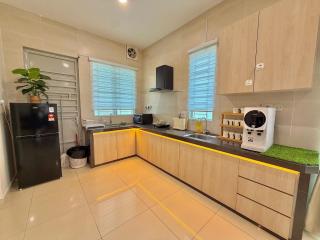 Taiping AeonFront Homestay - Private Pool - 5