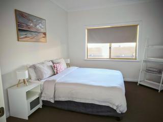 Waters Edge Retreat - 8