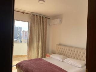 Center of Shkodra Apartment - 6