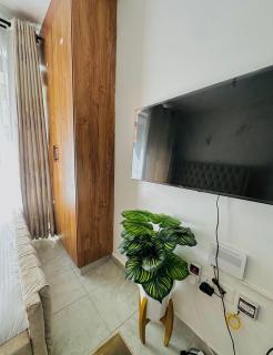 Tsavo Studios By Pauline - 3