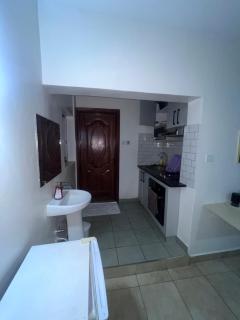 Cozy Homes Lantana road - 7