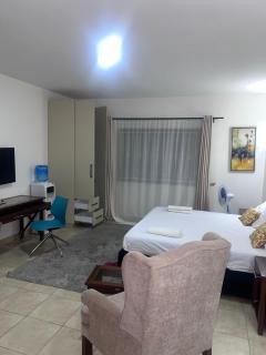 Cozy Homes Lantana road - 5