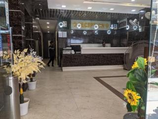 Hotel Priya Palace - 0