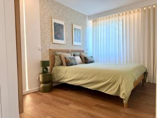 Madeira Bliss II Prime Location with Pool and Parking - 7