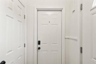 Large 6BR Property in DC - Sleeps 18 - 3 Baths - 7