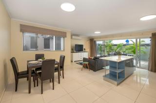 In the Heart of Fortitude Valley Entertainment - 8