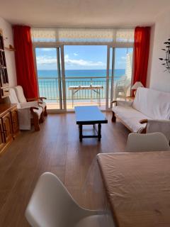 ApartEasy - Cunit Apartment with sea view and balcony - 2