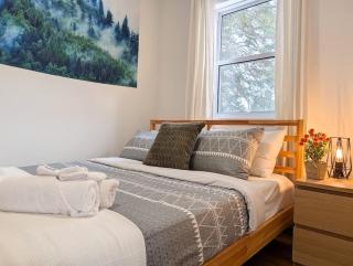 Mountain Breeze Refuge near Mont-Ste-Anne - 7