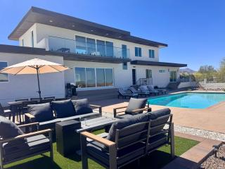 Blue Ridge Estate Stunning Views Heated Pool - 9