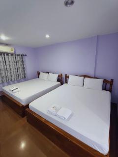 โรงแรมโกลเด้นอินน์ - 8