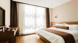 James Joyce Coffetel Wuhu Wanzhi High-Speed Railway Station - 1